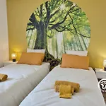 Domaine Du Trefle, 12 Personnes Holiday home Bannes (Mayenne)