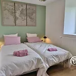 Holiday home Domaine Du Trefle, 12 Personnes *