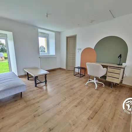 Domaine Du Trefle, 12 Personnes *