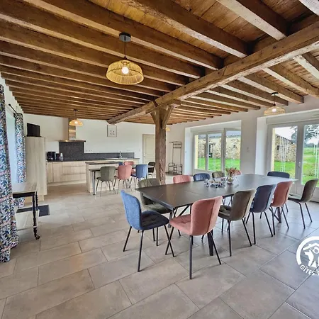 Casa vacanze Domaine Du Trèfle, 12 Personnes Bannes (Mayenne)