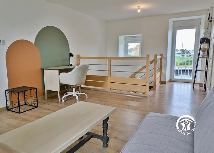 度假居 Domaine Du Trefle, 12 Personnes Bannes (Mayenne)