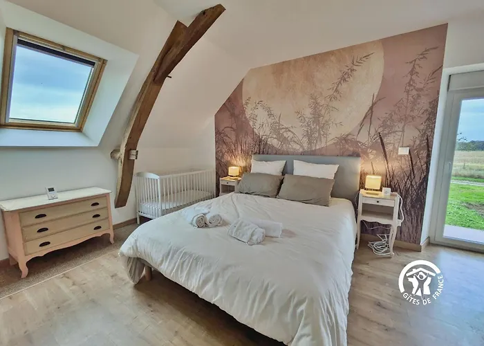 Domaine Du Trefle, 12 Personnes 度假居 Bannes (Mayenne)